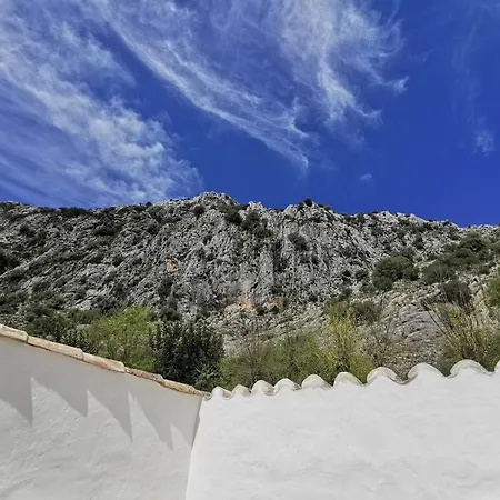 La Cuadra *